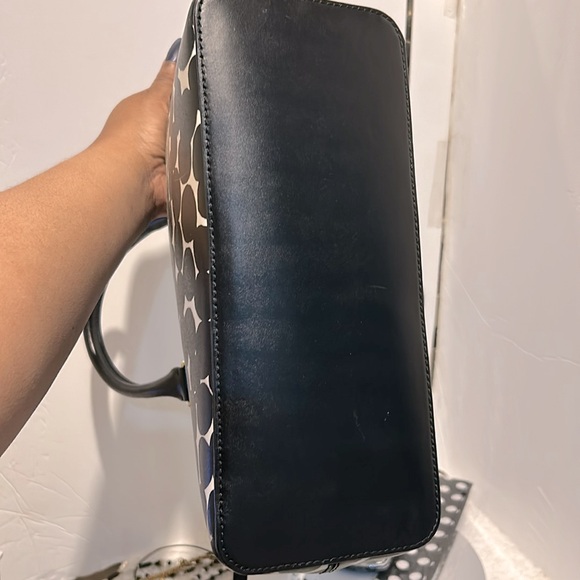 Kate Spade Satchel & Wallet likenew Free Twilly,Earrings,Necklace & Heart Mirror - Picture 15 of 17